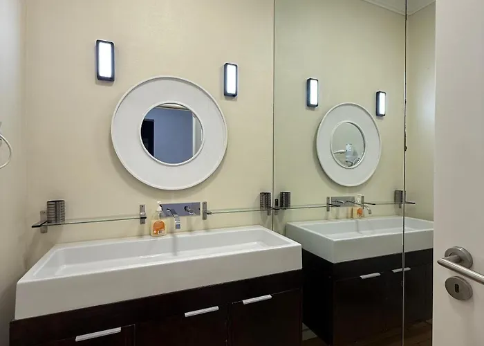 Διαμέρισμα Sebastian Two *