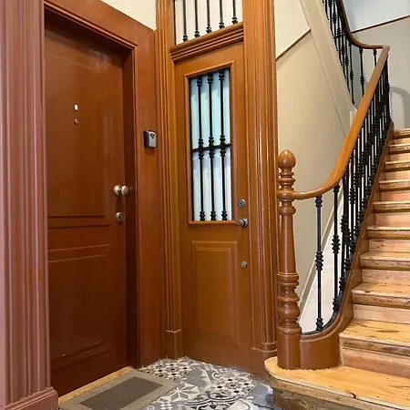 Sebastian Two Lissabon