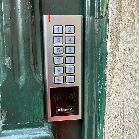 Sebastian Two Apartment